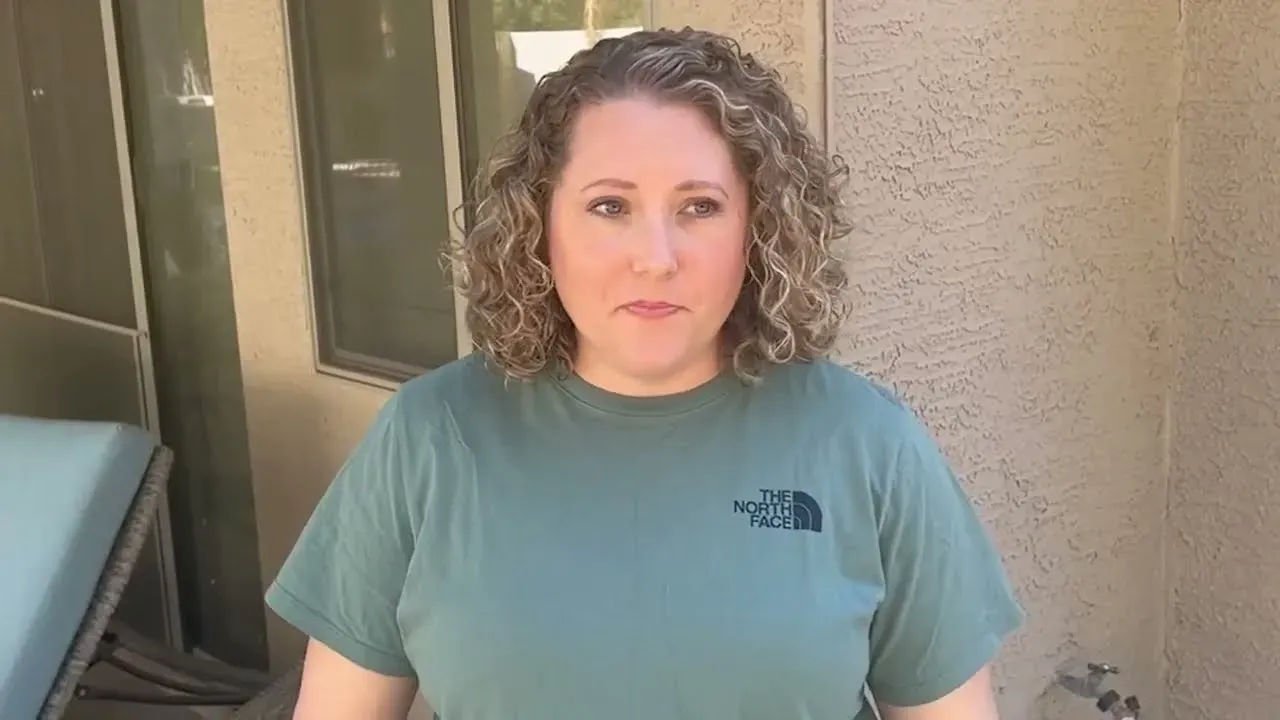 Video review of White Leaf Roofing by Joanna Coles, Chandler homeowner